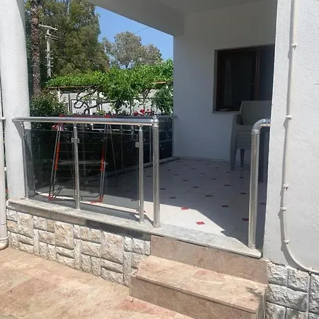 Selcuk Apart Apartment